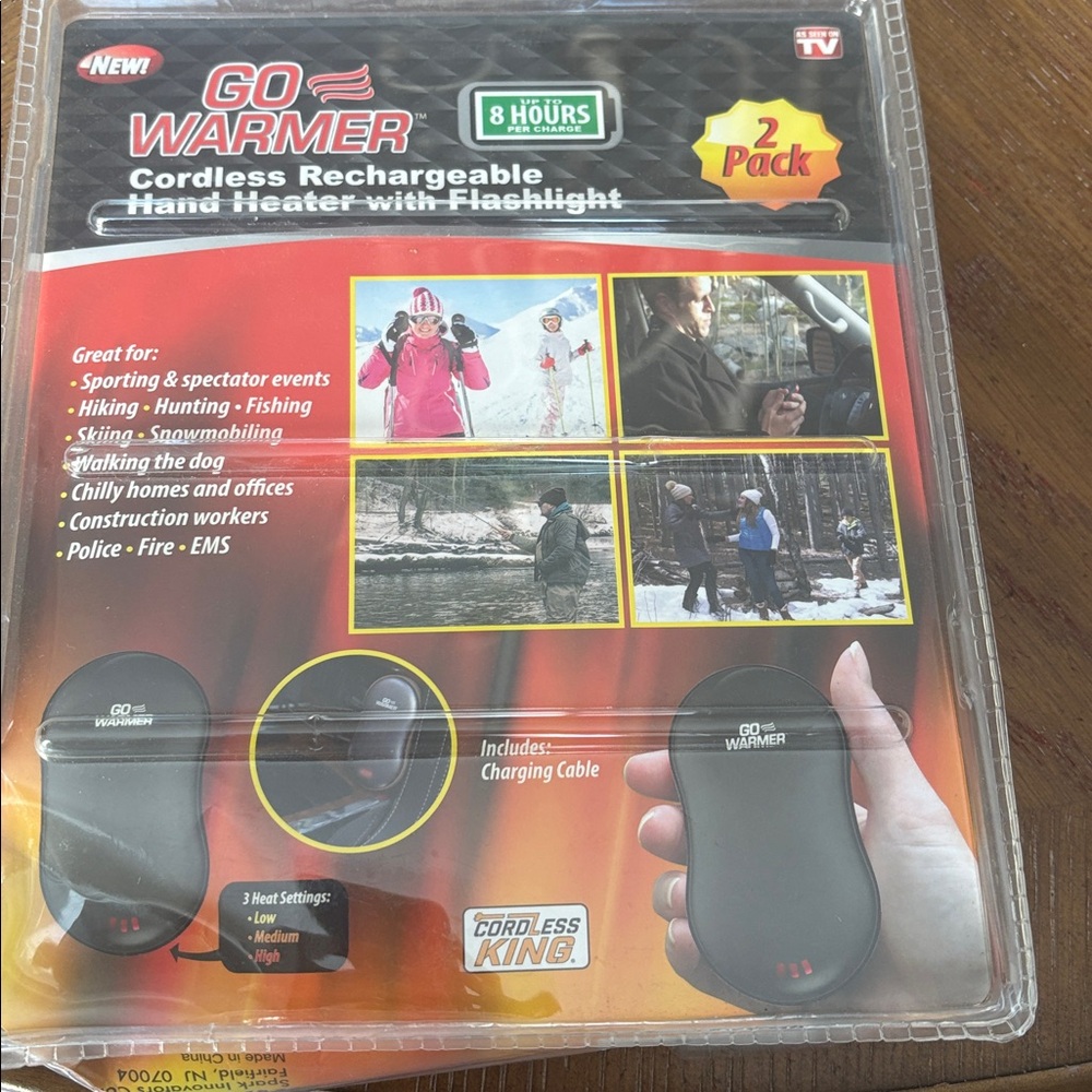 Go Warmer Cordless Rechargeable Hand Heater with Flashlight - Picture 2 of 2